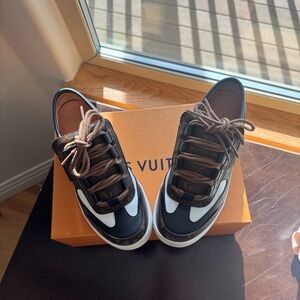 Louis Vuitton Black and White Women's Sneakers